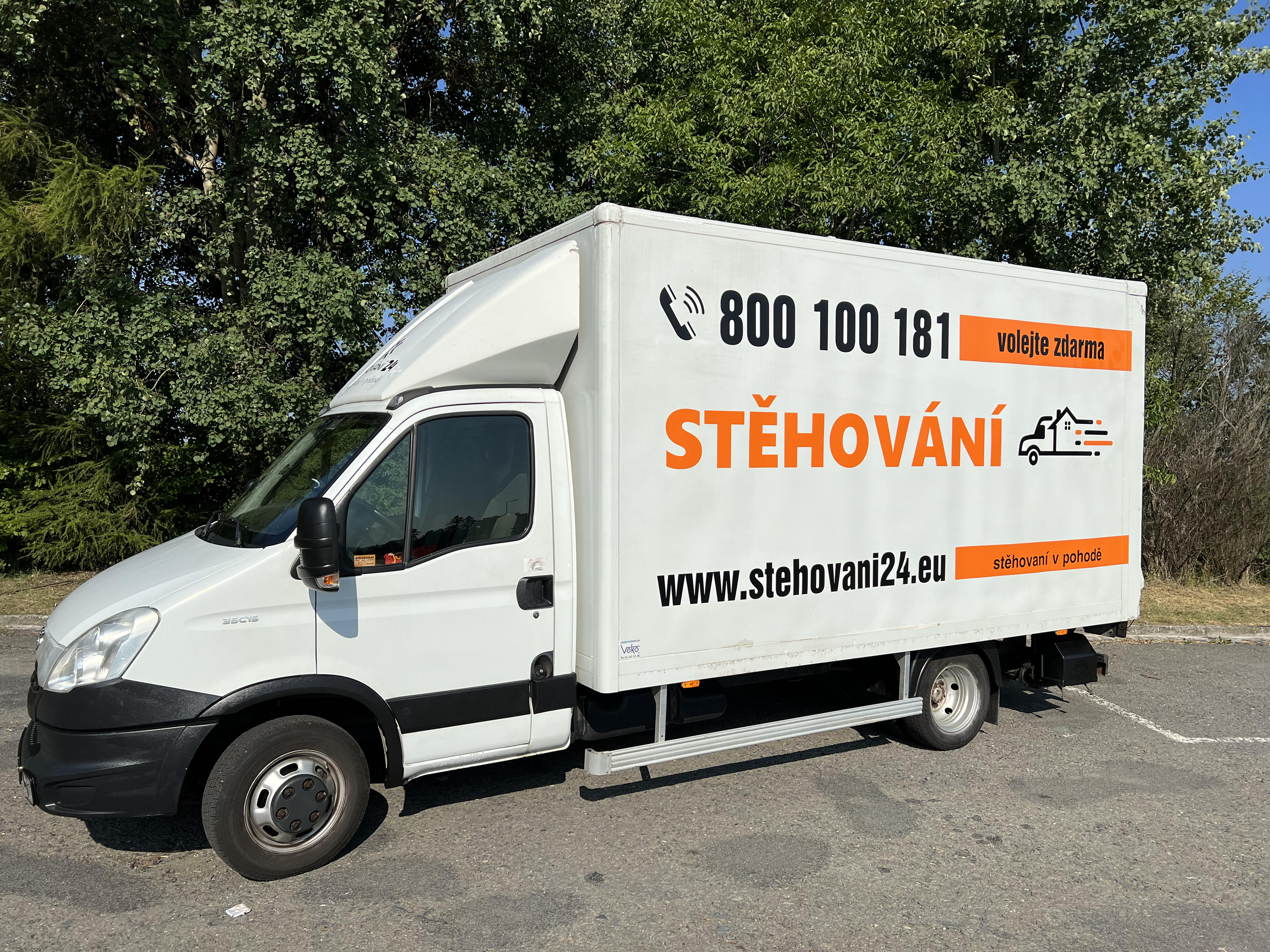Stěhovací auto
